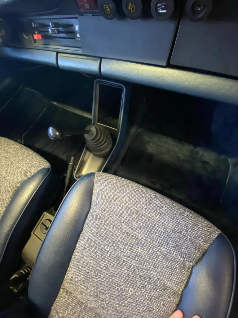 Porsche 911 SC Targa 1981 Interior Restoration — Finished interior 7